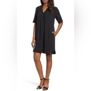 Bobeau Classic Black V-Neck Shift Dress, Sz M